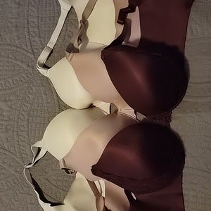 Soma Vanishing Back 38C - 3 Bras